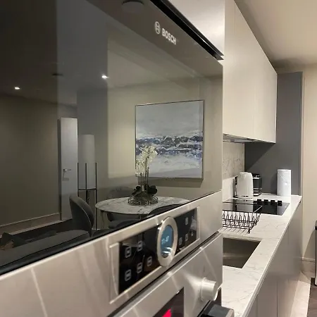 Апартаменты Sophisticated 1Br, 1 Ba Chigwell Designer Flat Chcl F2 Экстерьер фото