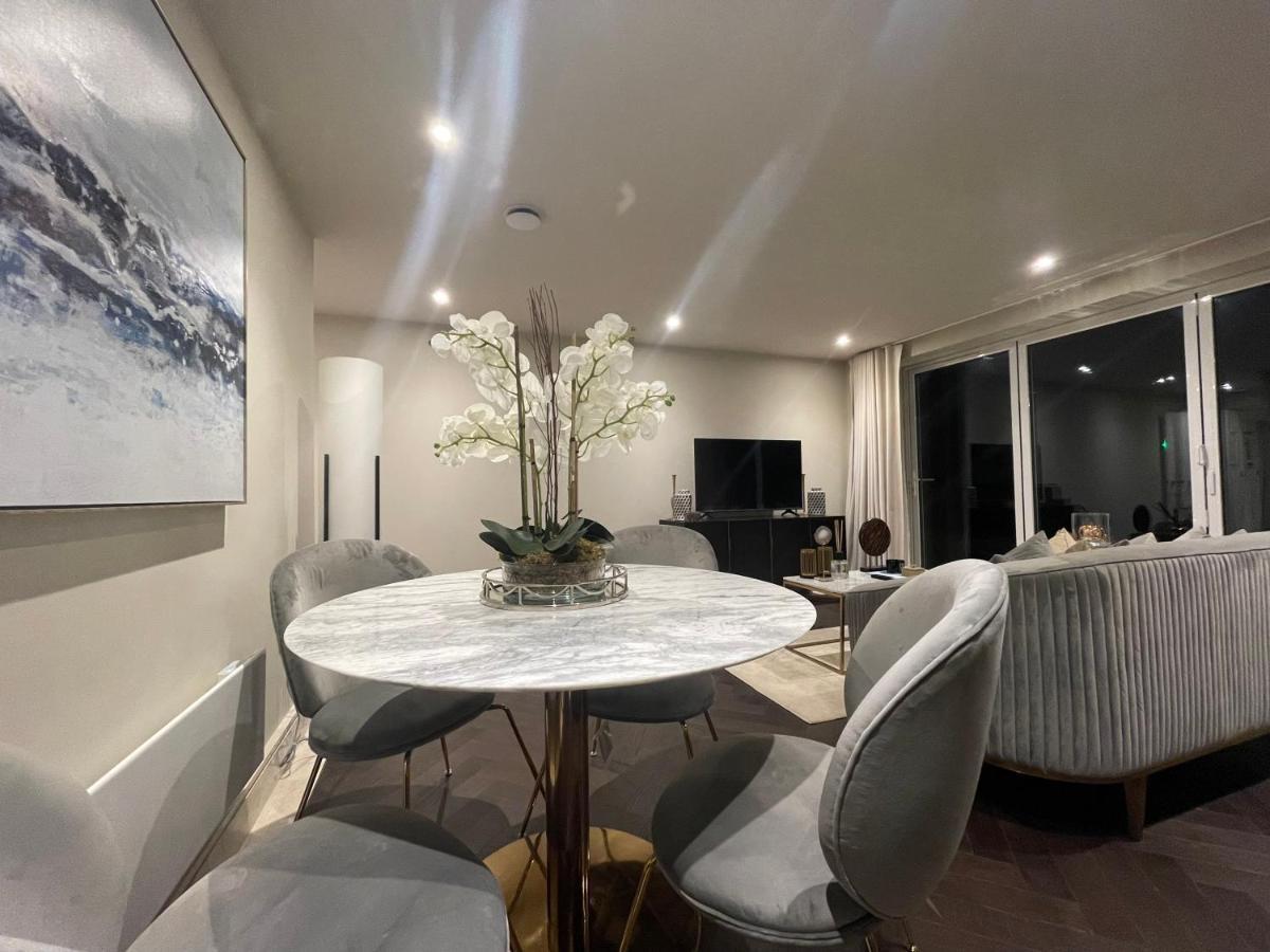 Sophisticated 1br, 1 Ba Designer Flat Chcl F2 * Chigwell